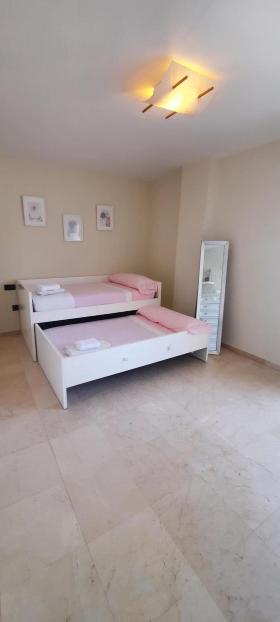 Bahia De Marbella, Malagasol Apartment *